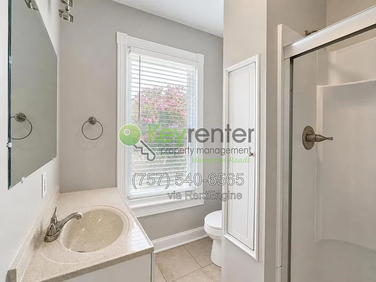 3308 Monroe St — Photo 5