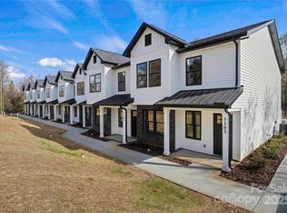 1143 Kimball Landing Ln, China Grove, NC 28023