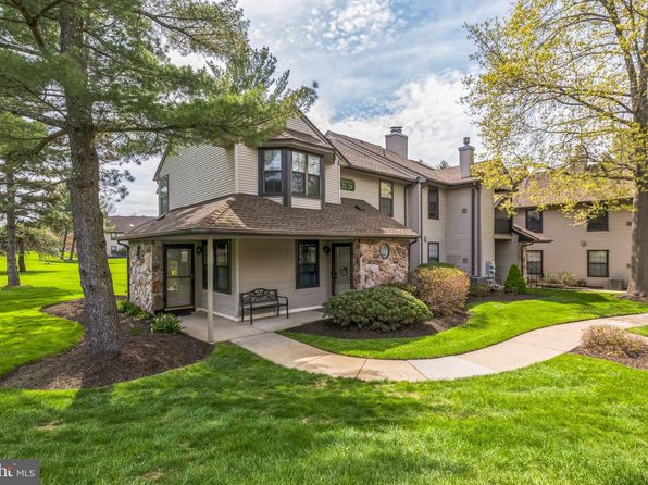 22 Basswood Ct, Warrington, PA 18976