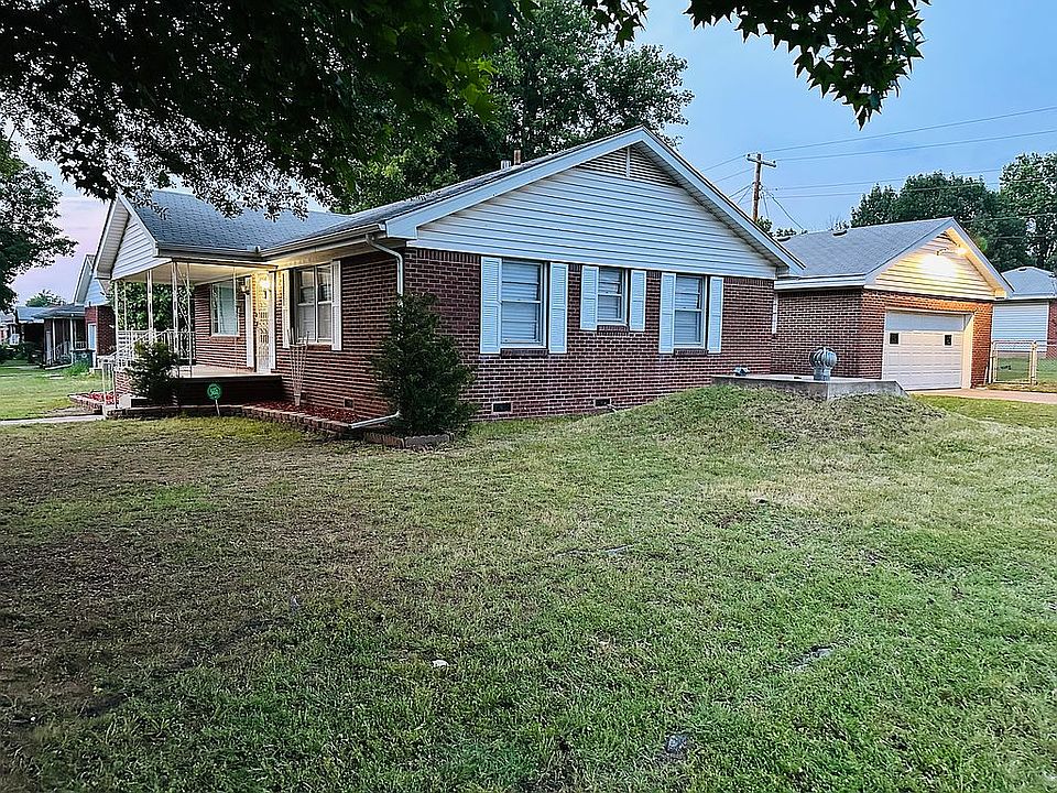 2nd image of 451 S 75th Ave E
