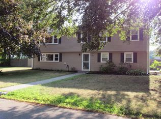 28 Knight Rd, Framingham, MA 01701