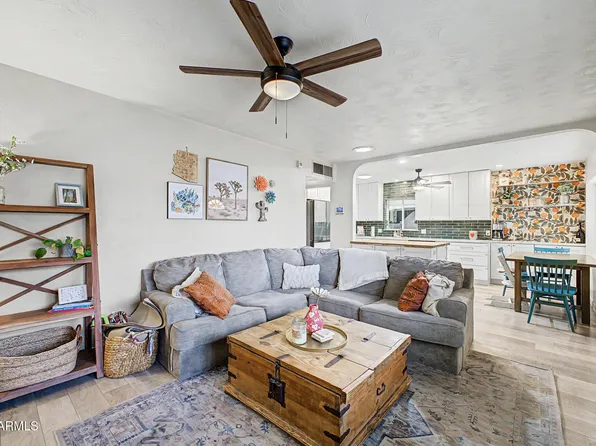 4524 N 24TH Place, Phoenix, AZ 85016