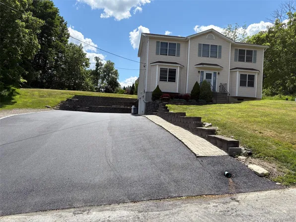 11 Catskill Avenue, Monroe, NY 10950