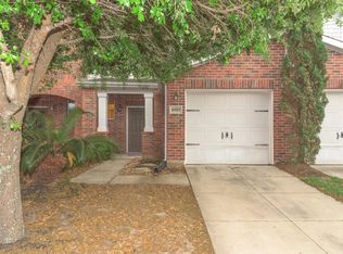 8027 Barnes Ridge Ln, Houston, TX 77072