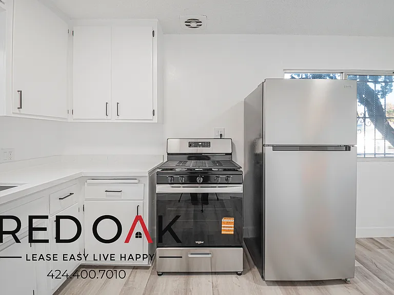 6501 Cherry Ave #8 — Photo 10
