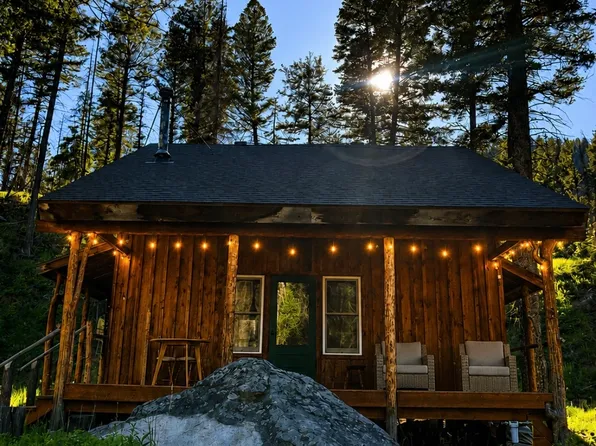 3925 Rimini Rd, Helena, MT 59601