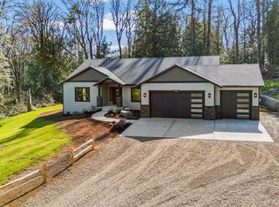 9300 SE Rustic Rock Ln, Port Orchard, WA 98366