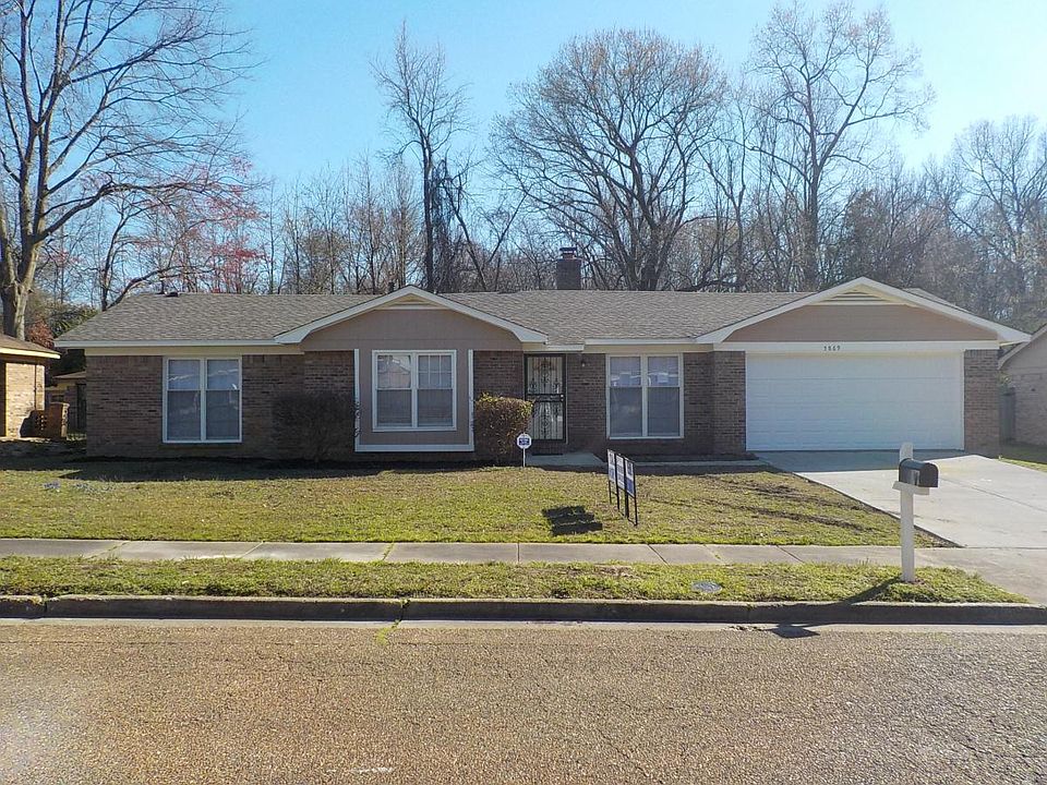 1st image of 5869 Fox Lair Ave