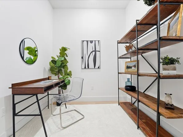 100 Webster Avenue image 11 of 32