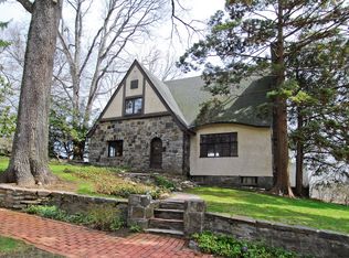 14 Wyndham Rd, Scarsdale, NY 10583