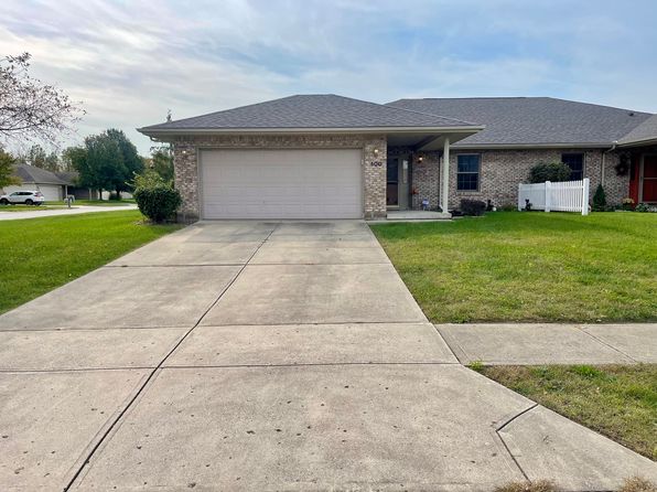 100 Zinfandel Dr