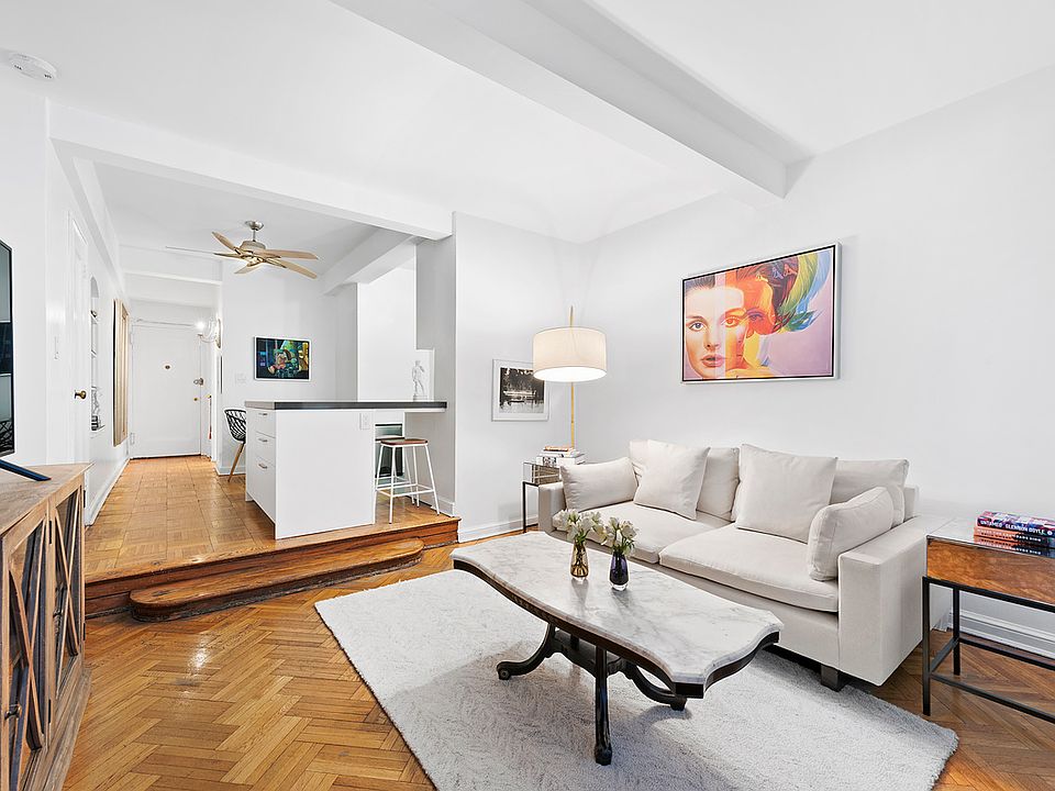 1st image of 333 W 57th St APT 4D