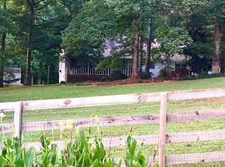 5903 Wills Orchard Rd, Cumming, GA 30040