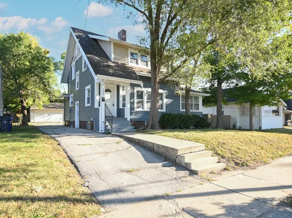 200 28th Street Dr SE, Cedar Rapids, IA 52403