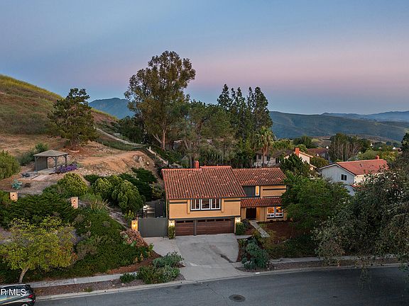 2nd image of 3542 N Avenida Montuoso