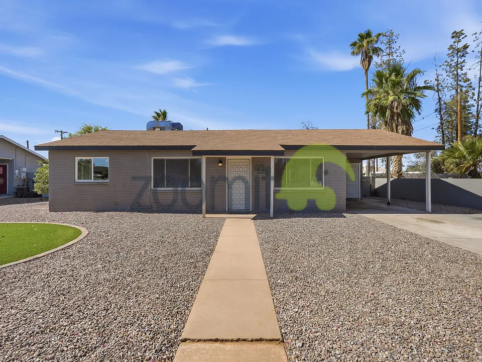 209 E McMurray Blvd