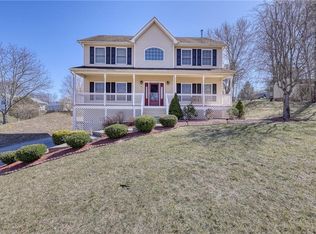 7 Kerilee Ct, Pine bush, NY 12566
