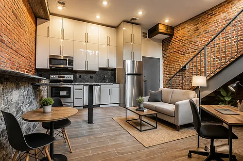 1028 Commonwealth Ave #101 Photo 1