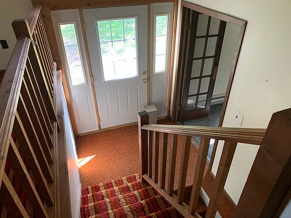 5th image of 37961 Roanoke Ct NW