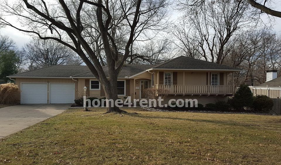 1st image of 8104 Beverly Dr