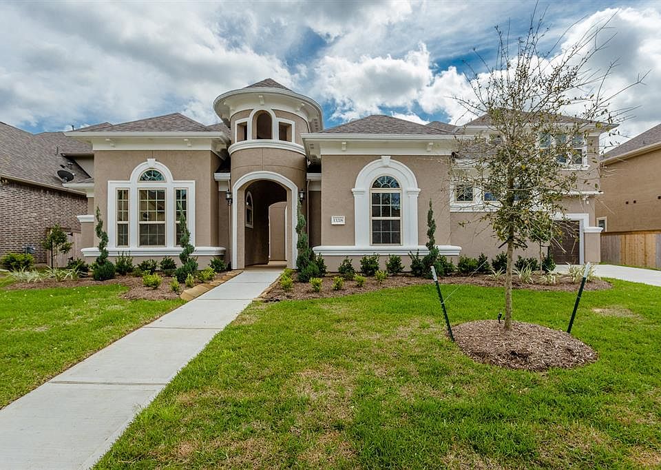 1st image of 13218 Arbor Villa Ln
