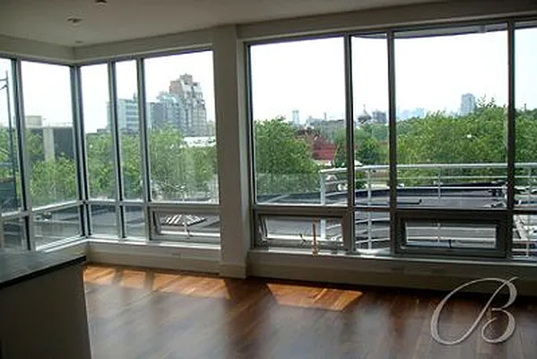 Sold by Bellmarc Realty | media 17