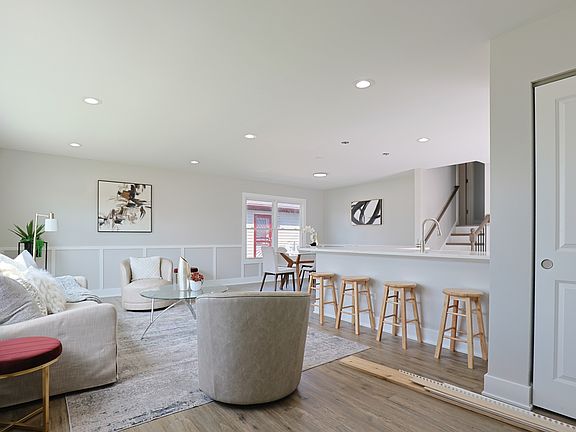 3rd image of 18115 Idlewild Dr