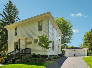 2716 Gilboa Ave, Zion, IL 60099