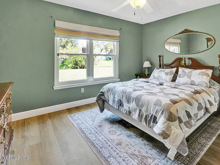 952 Blackberry Ln — Photo 21