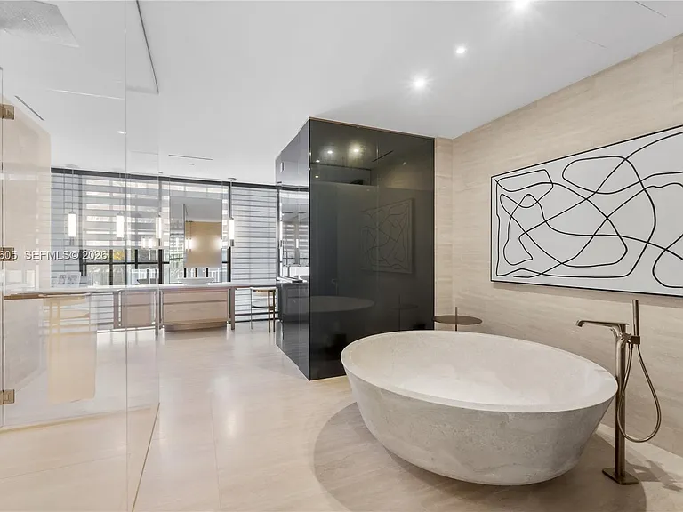8955 NE Collins Ave #301 — Photo 24