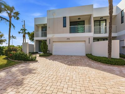2916 S Ocean Boulevard #Th1, Highland Beach, FL, 33487