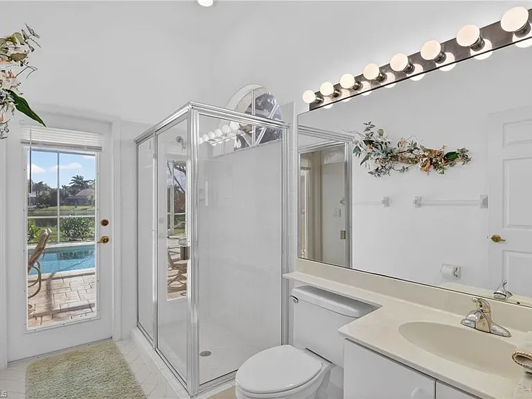 6687 Huntley Ln S — Photo 22