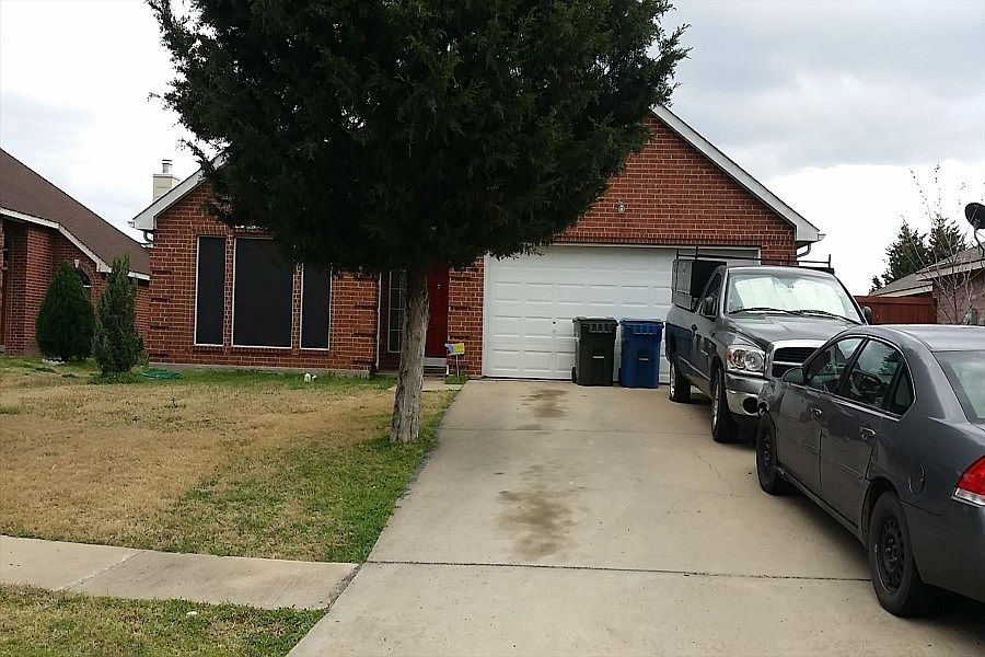 1st image of 746 Fairview Ave