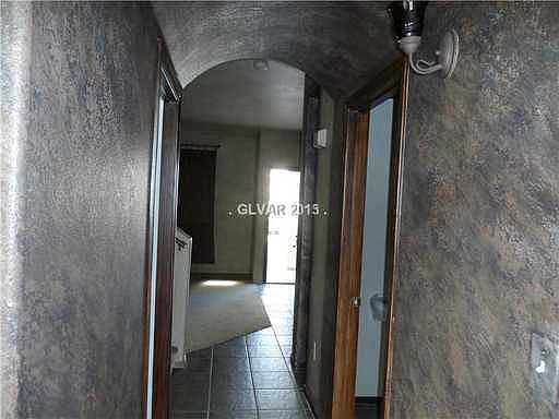 3rd image of 7697 Park Village Pl