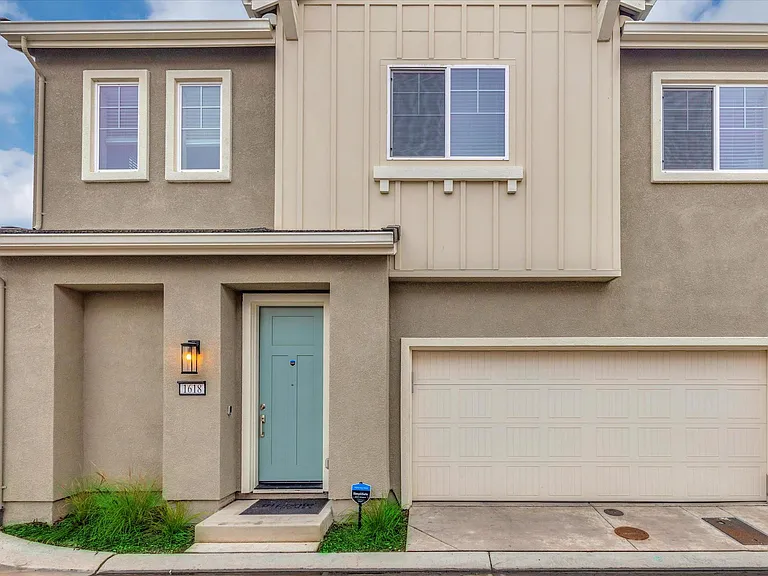 1618 Pagoda Ln — Photo 31
