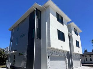 3063 Connecticut Ave #101, Naples, FL 34112