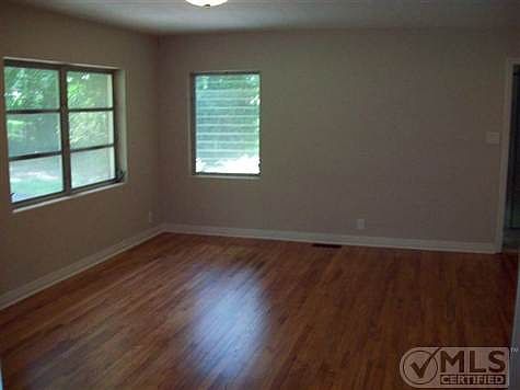 1st image of 406 Coldstream Dr #1
