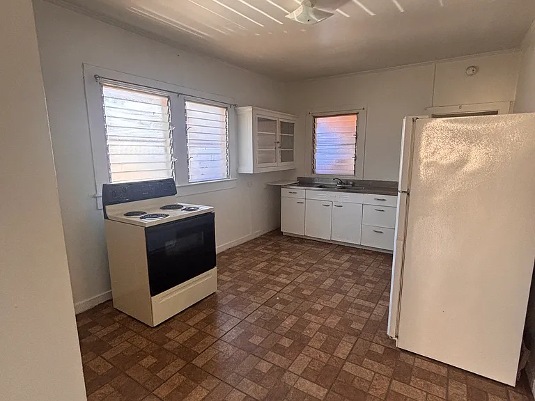 94-75 Poailani Cir #A — Photo 6