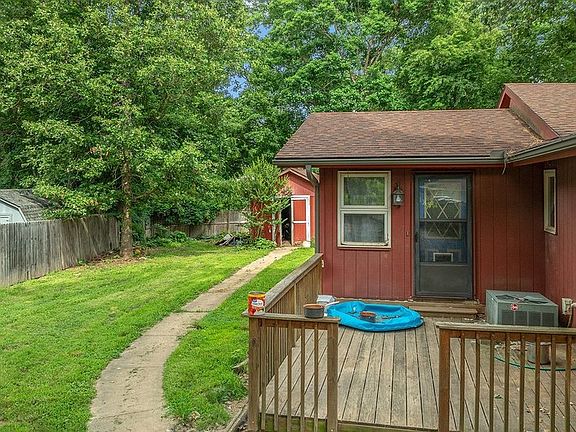 5th image of 2 Dulverton Dr