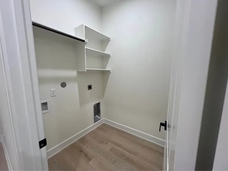 Landry room