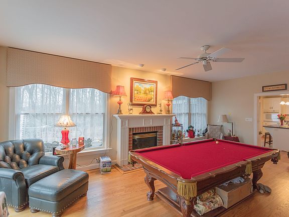 4th image of 110 Wagonroad Ln