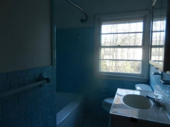 1st image of 132 Hitchcock Ave