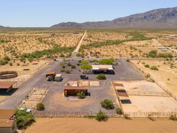 52510 W Williams Road, Aguila, AZ 85320