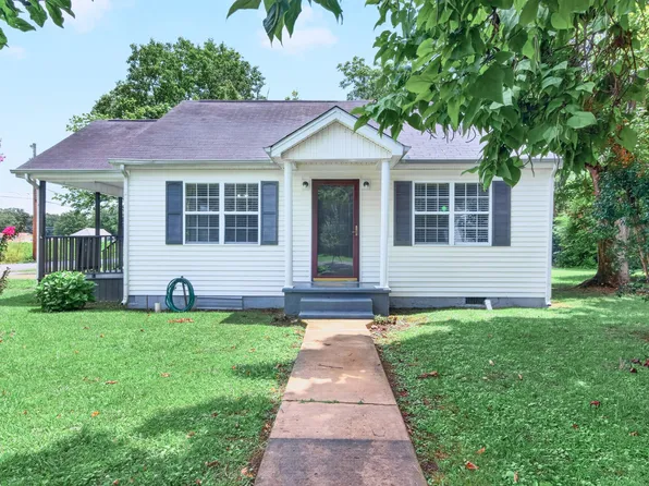 514 E Hogan St, Tullahoma, TN 37388