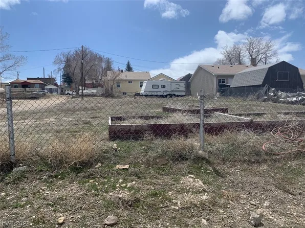 2225 Center St, Ely, NV 89301