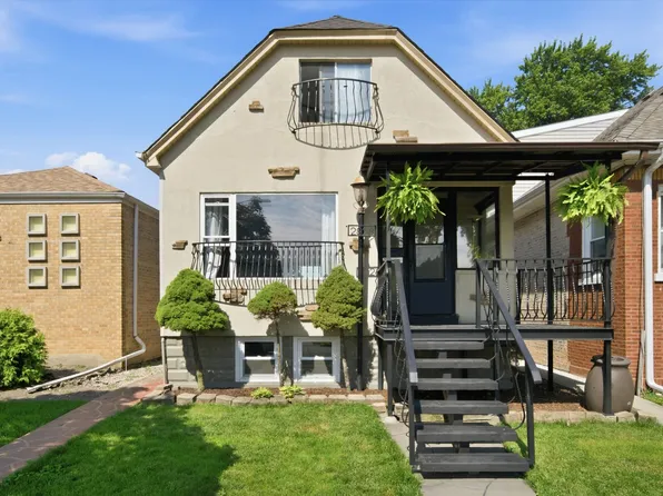 2928 N Mobile Ave, Chicago, IL 60634