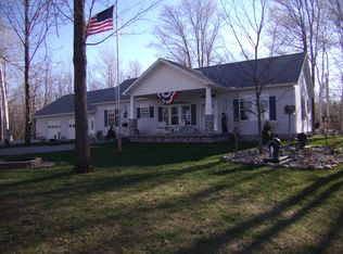 17231 Brothers Bay Rd, Alpena, MI 49707