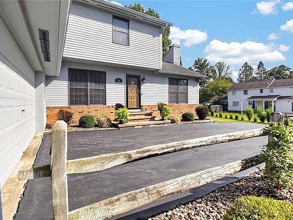 5th image of 336 Robertson Rd
