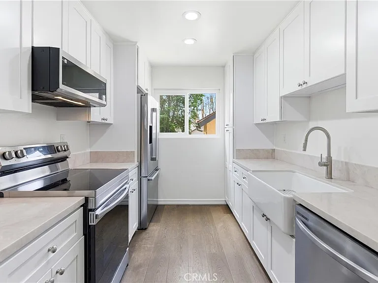 26058 Serrano Ct — Photo 11