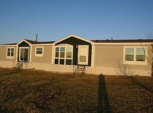 677 Coyote Trl, Rhome, TX 76078